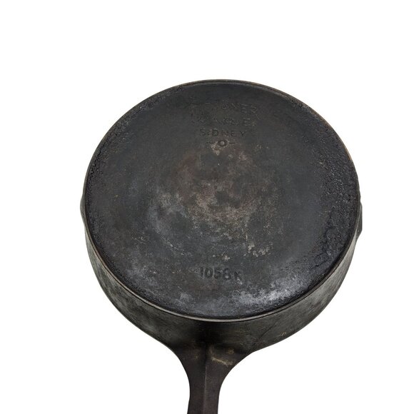 Vintage Wagner Ware Sidney #1058K Deep Cast Iron Fry Pan - Picture 5 of 5